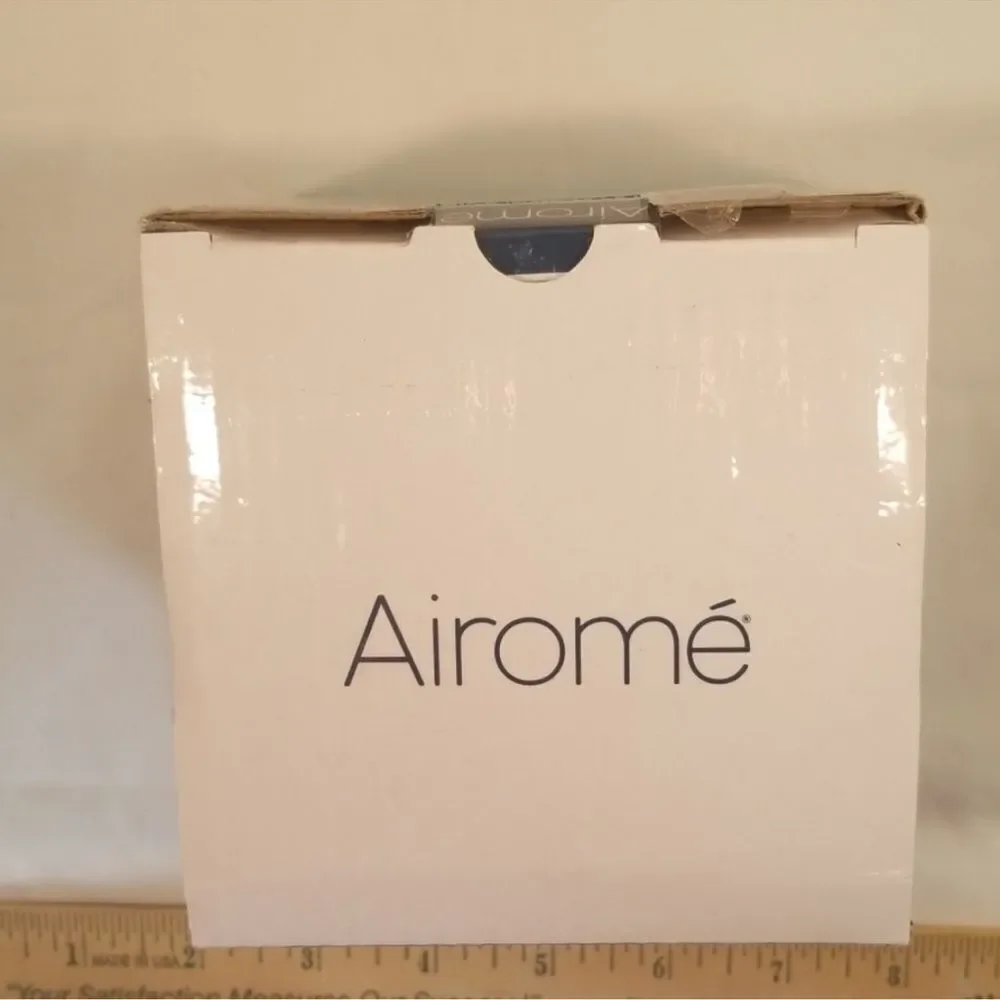 Airome Pluggable Oil Diffuser with scent pads‎ D25
